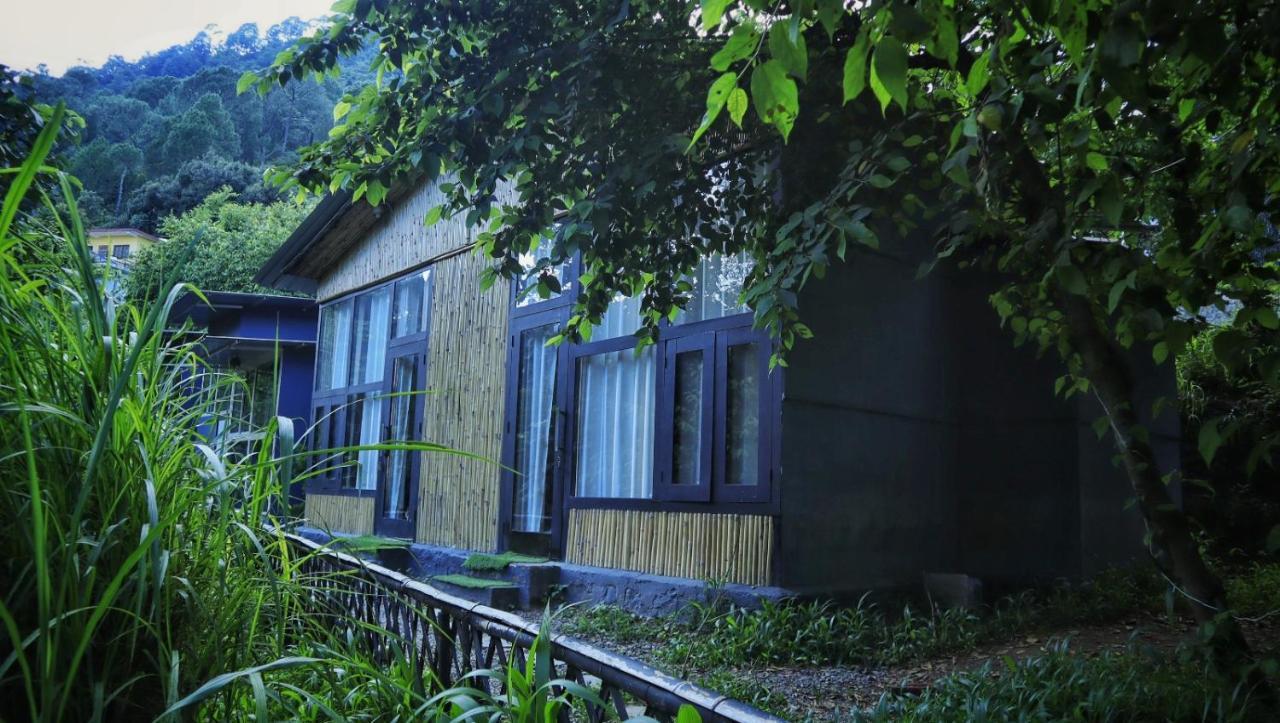 Arayam Bhimtal Hotel Bhowali ภายนอก รูปภาพ