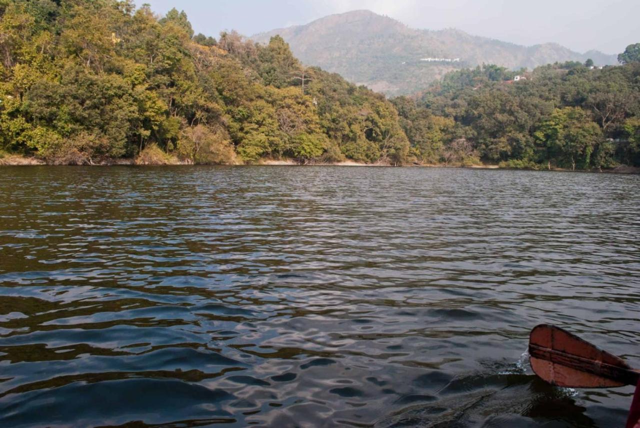 Arayam Bhimtal Hotel Bhowali ภายนอก รูปภาพ