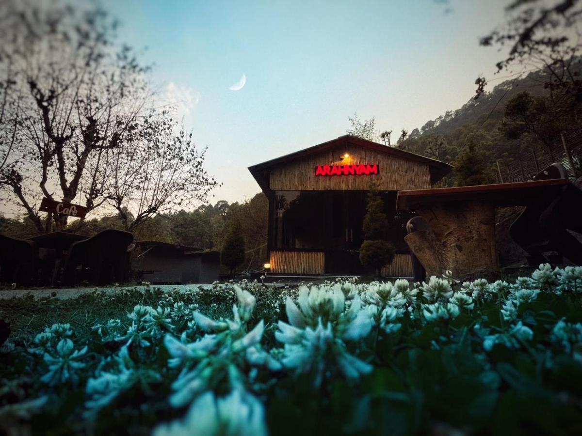 Arayam Bhimtal Hotel Bhowali ภายนอก รูปภาพ